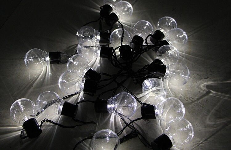 LED Bulb Christmas String Lights – Star Curtain Holiday Lights 6m (20 Bulbs) | Pixel & Parcel Co.