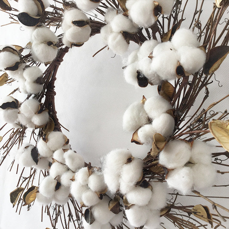 Cotton Twig Christmas Wreath – Rustic Holiday Door Decoration | Pixel & Parcel Co.