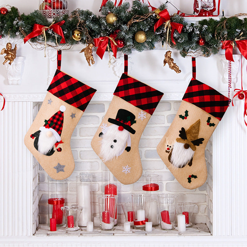 Red & Black Plaid Christmas Window Pendant – Embroidered Cloth Decoration | Pixel & Parcel Co.