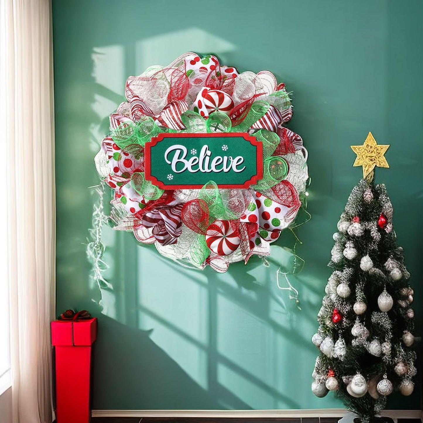 Christmas Garden Wreath – American Style Holiday Decoration (Believe Garland)