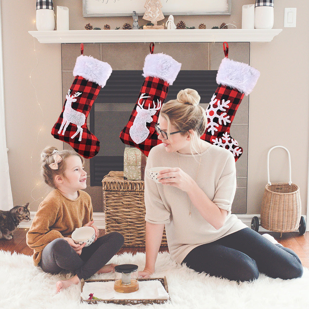 Red & Black Plaid Christmas Stockings – Festival Decoration Pendant
