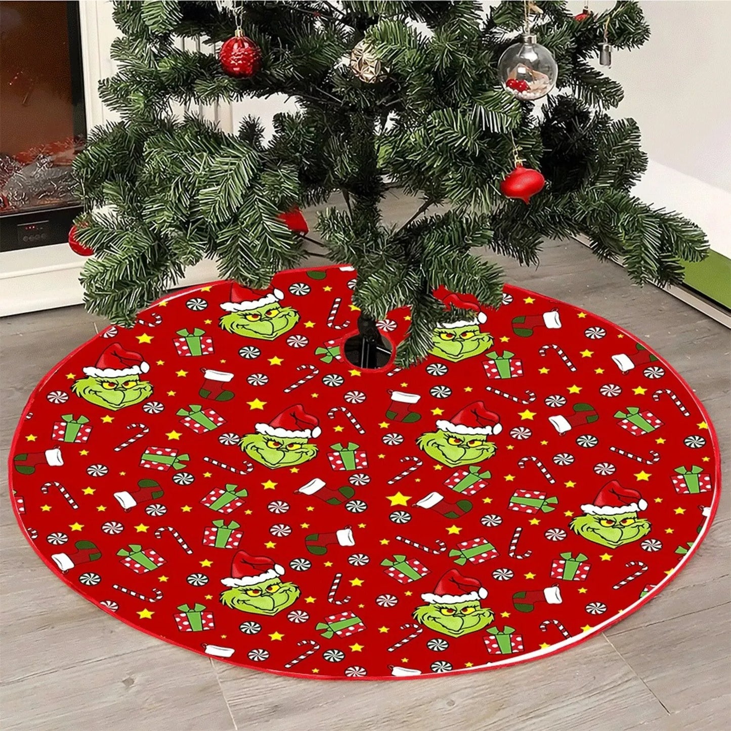 Christmas Tree Skirt – Faux Fur / Velvet Holiday Base Cover