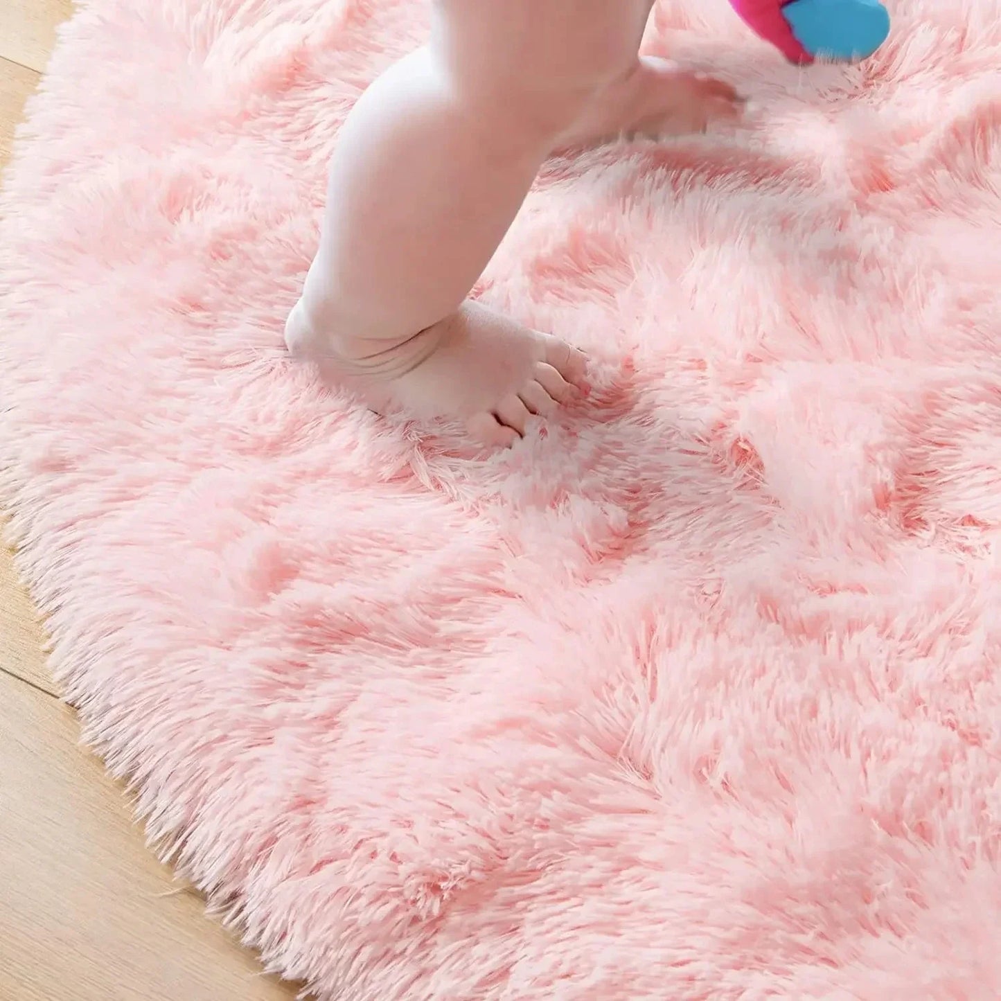 Super Soft Plush Round Rug – Fluffy White Thick Pile Accent Carpet