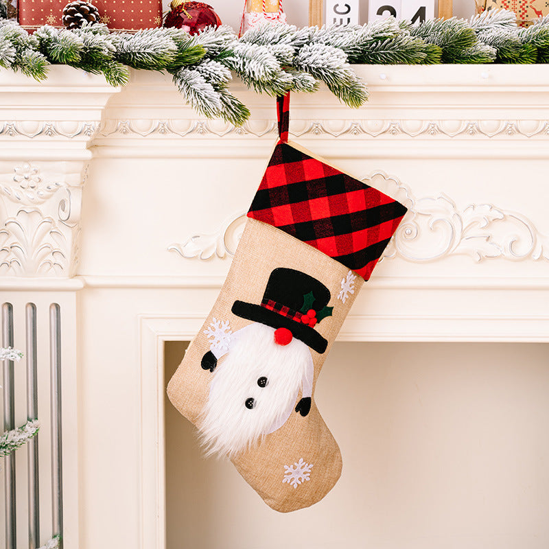 Red & Black Plaid Christmas Window Pendant – Embroidered Cloth Decoration | Pixel & Parcel Co.