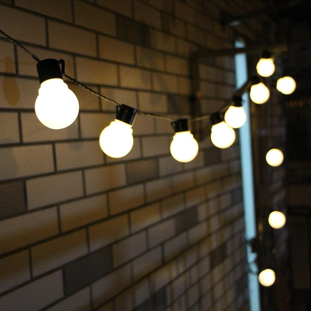 LED Bulb Christmas String Lights – Star Curtain Holiday Lights 6m (20 Bulbs) | Pixel & Parcel Co.