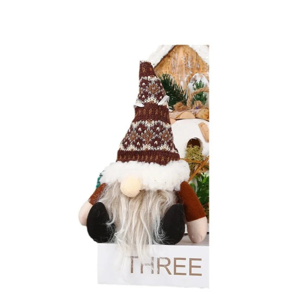knitted christmas tree pendant old man