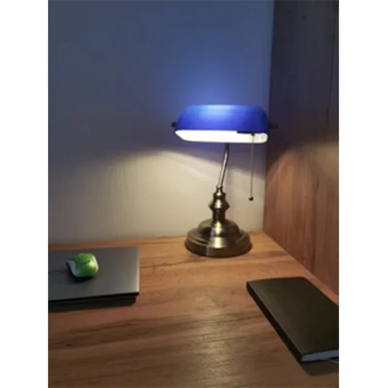 Classic Green Glass Banker’s Desk Lamp with Pull Chain Switch – Table Light for Home, Office & Library | Pixel & Parcel Co.